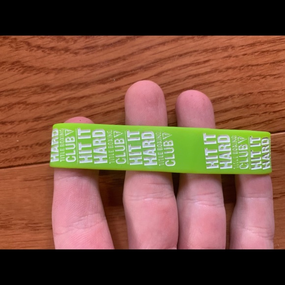 3 pack Title boxing silicone bracelets - Picture 4 of 4